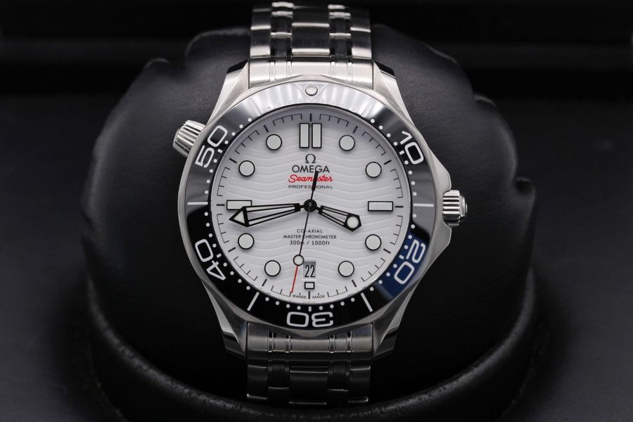 Omega Seamaster Diver 300m 210.30.42.20.04.001